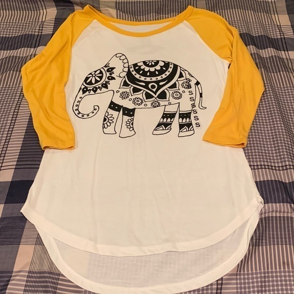 Tops - Elephant‎ jersey tee